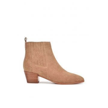 Botine cowboy cu toc cubanez Botine cowboy cu toc cubanez