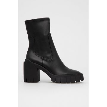 Aldo Botine femei, culoarea negru, cu toc drept Aldo Botine femei, culoarea negru, cu toc drept