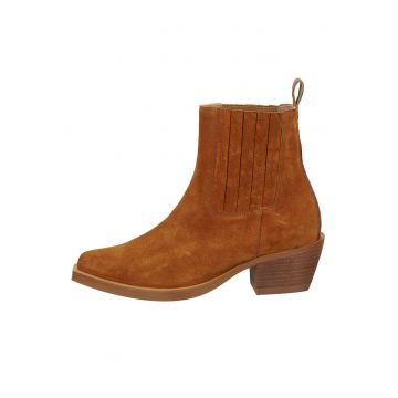 Botine cowboy de piele intoarsa cu garnitura de piele Botine cowboy de piele intoarsa cu garnitura de piele