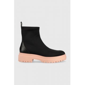 MICHAEL Michael Kors botine Comet femei, culoarea negru, cu toc plat MICHAEL Michael Kors botine Comet femei, culoarea negru, cu toc plat