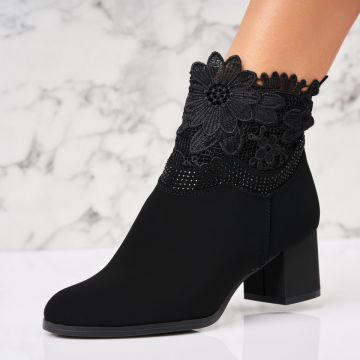Botine dama Imblanite Negre din Catifea Bhavya A2977