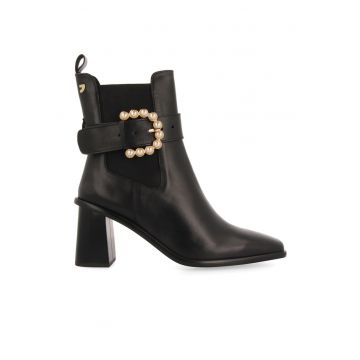 Botine de piele cu catarama decorativa Kaundorf Botine de piele cu catarama decorativa Kaundorf