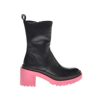 Botine din piele cu toc masiv Botine din piele cu toc masiv