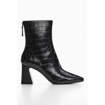 Botine cu aspect de piele de crocodil Cami Botine cu aspect de piele de crocodil Cami