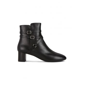 Botine de piele cu toc masiv Botine de piele cu toc masiv