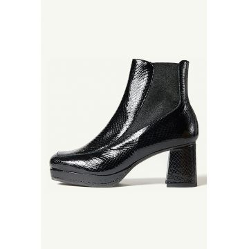 Botine de piele lacuita Botine de piele lacuita