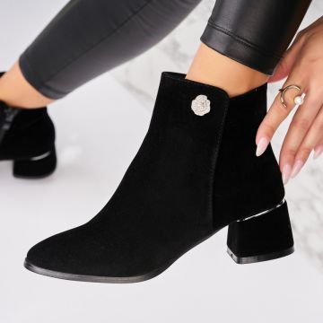 Botine dama Imblanite Negre din Piele Ecologica Intoarsa Mansa Botine dama Imblanite Negre din Piele Ecologica Intoarsa Mansa