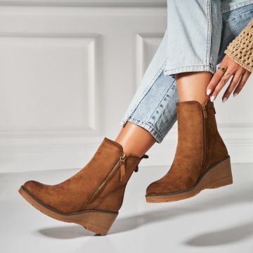 Botine dama Imblanite Camel din Piele Ecologica Intoarsa Karinna