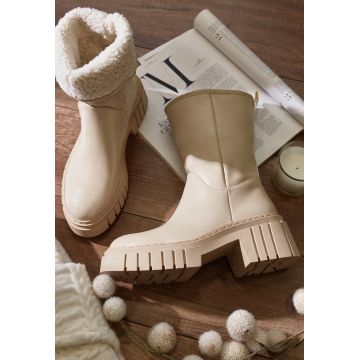 Botine Bej