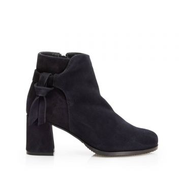 Botine elegante dama din piele naturala - 563 Negru Velur