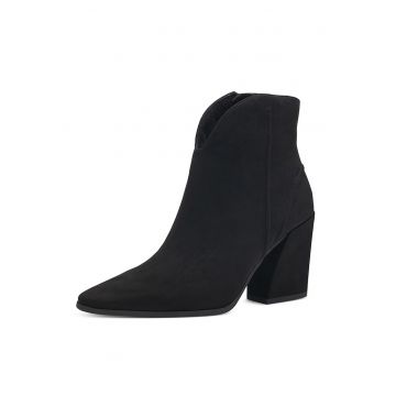 Botine cu varf ascutit si toc masiv