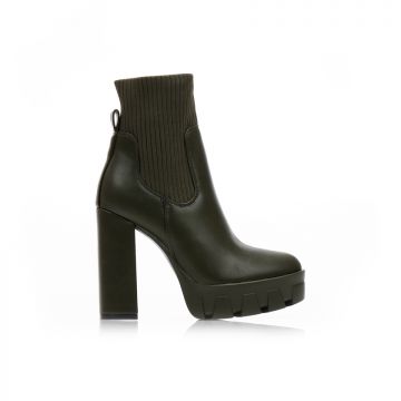Botine Măsliniu imitație piele cu bandă elastică și fiapa