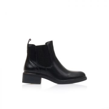 Botine Negre imitație de piele cu bandă elastică și detaliu metalic