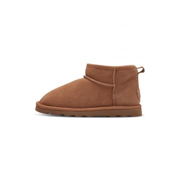 Ghete slip-on de piele intoarsa Ghete slip-on de piele intoarsa