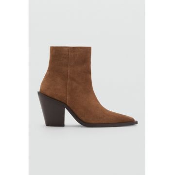 Botine din piele intoarsa cu toc
