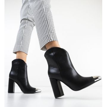 Botine Svetonio Negre