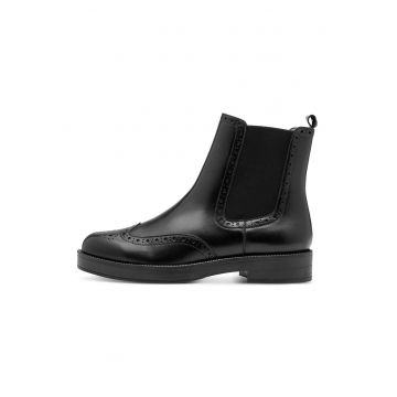 Botine de piele