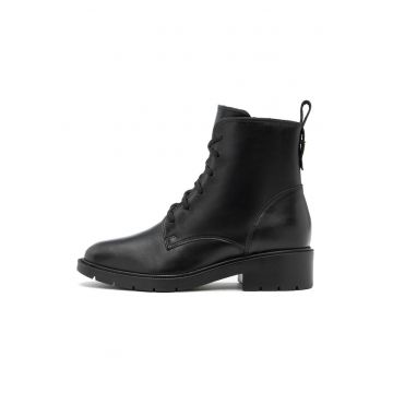 Botine de piele cu fermoar