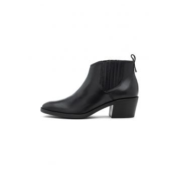 Botine din piele cu toc cubanez Triss