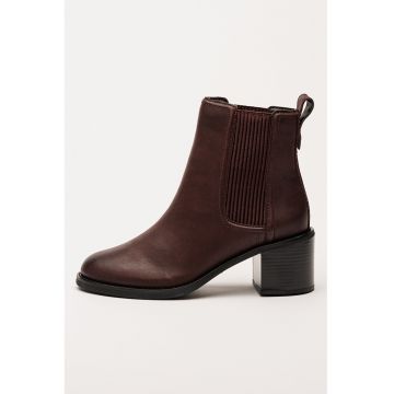 Botine Chelsea de piele Chamberly