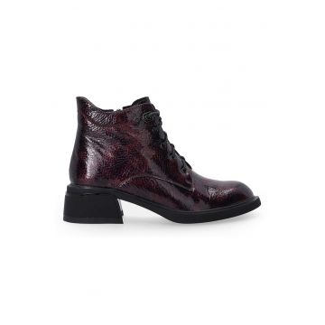 Botine din piele lacuita