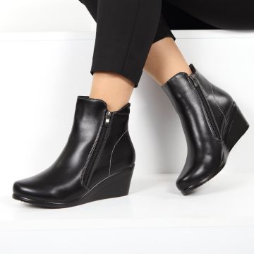 Botine imblanite Valeria Botine imblanite Valeria