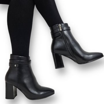 Botine DAMA din PIELE Ecologica cu FERMOAR si Catarama CRL0926 CULOARE: Negru