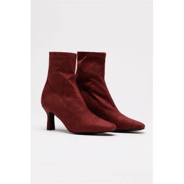 Botine elegante bordo din material textil catifelat Botine elegante bordo din material textil catifelat